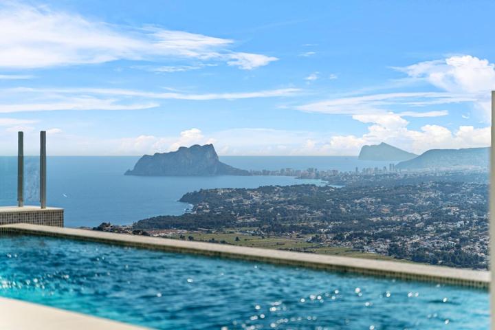 Villa nueva espectacular con vistas al mar photo 0