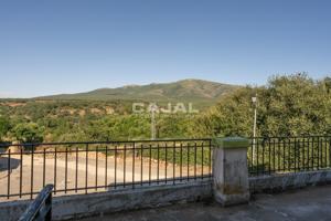 Casa En venta en Calle Lepanto, Riaza photo 0