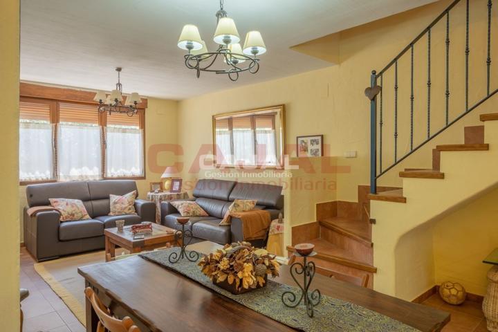 Dúplex En venta en Avenida La Fragua, Grajera photo 0