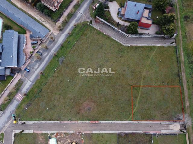 Terreno Urbanizable En venta en Calle José Pirinolli Gómez, 6, Riaza photo 0