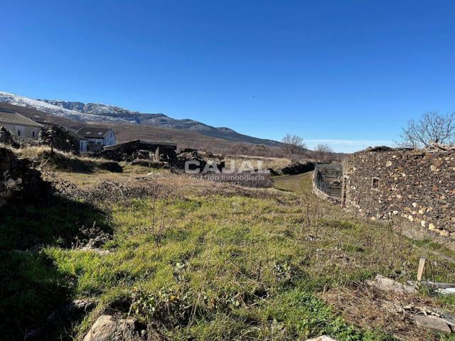 Terreno Urbanizable En venta en Calle Fuente, 40, Riaza photo 0