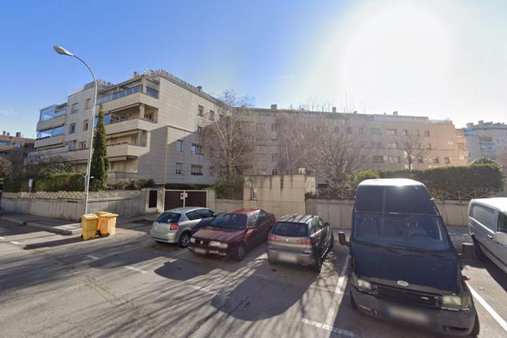 Piso En alquiler en Calle De Nanclares De Oca, San Blas, Madrid photo 0