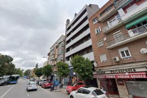 Parking Subterráneo En alquiler en Calle De Alcalá, San Blas, Madrid photo 0