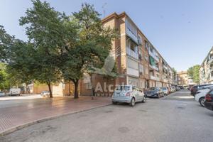 Piso En venta en Reyes Católicos, Alcalá De Henares photo 0