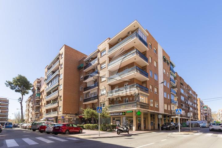 Piso En venta en San Isidro - Los Almendros, Alcalá De Henares photo 0