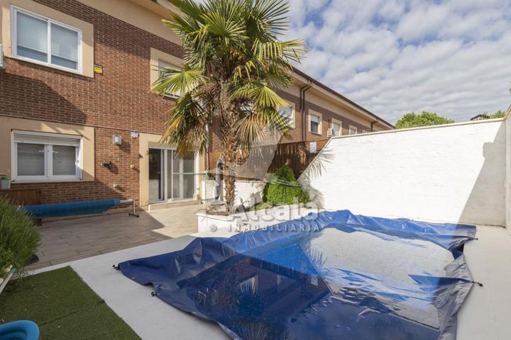 Casa En venta en Alovera photo 0