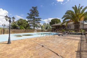 Casa En venta en Fresno De Torote photo 0