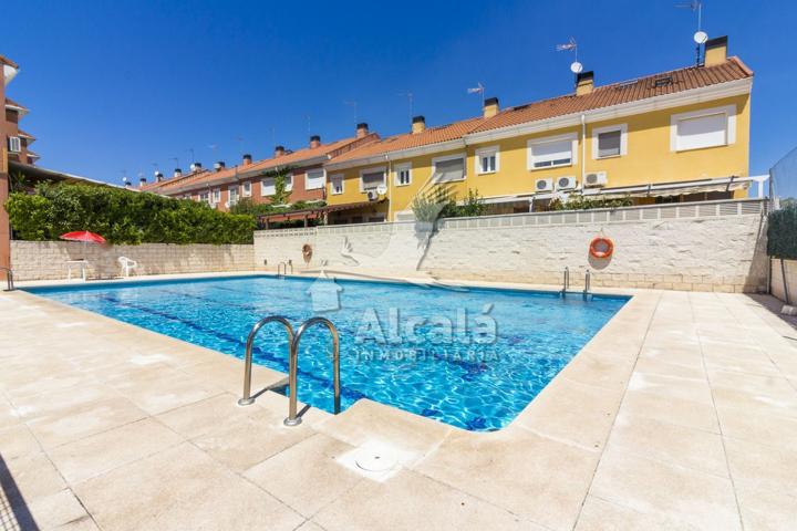 Casa En venta en Camarma De Esteruelas photo 0