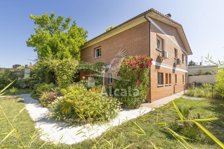 Casa En venta en Valdeavero photo 0