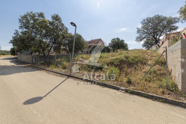 Terreno Urbanizable En venta en Valdeaveruelo photo 0