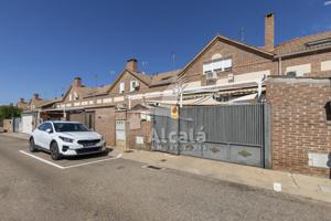 Casa En venta en Villanueva De La Torre photo 0