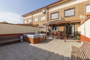 Casa En venta en Alovera photo 0