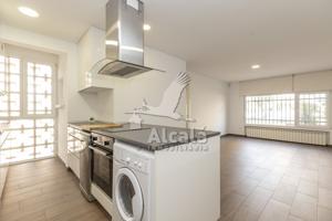 Casa En venta en El Pilar - Bripac, Alcalá De Henares photo 0