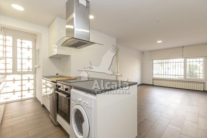 Casa En venta en El Pilar - Bripac, Alcalá De Henares photo 0