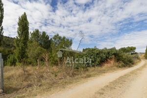 Terreno Urbanizable En venta en Hueva photo 0