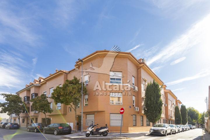 Casa En venta en Ayuntamiento, Azuqueca De Henares photo 0