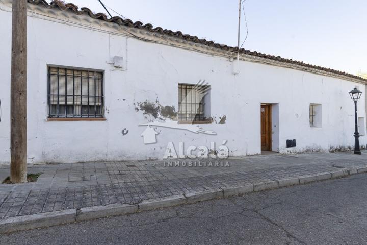 Casa En venta en Loeches photo 0