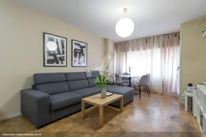 Piso En venta en Casco Histórico, Alcalá De Henares photo 0