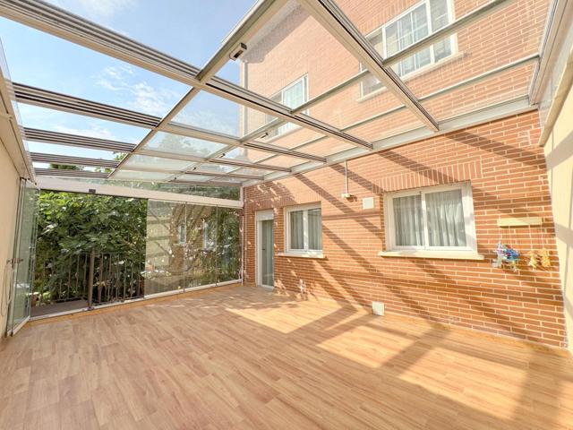 ¿Buscas el máximo confort y ahorro energético? ¡¡ PRESTA ATENCIÓN A ESTE CHALET !! photo 0