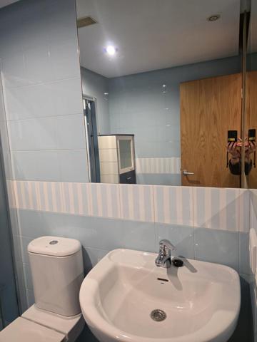 Amplio y Luminoso Piso en Los Vadillos, Burgos - Ideal para Familias photo 0