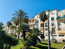 APARTAMENTO SEMINUEVO CON PISCINA photo 0