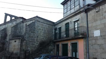 Edificio en Leiro photo 0