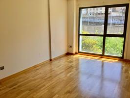 Alquiler de piso de 2 habitaciones en urbanización privada photo 0