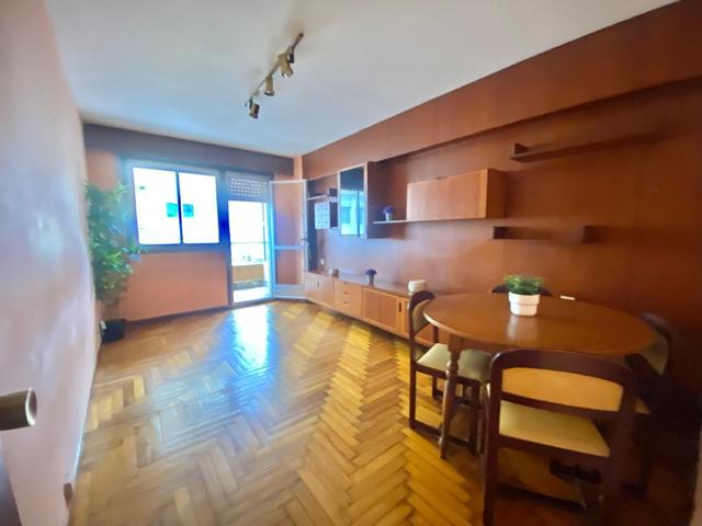 Piso en Conde de Torrecedeira photo 0