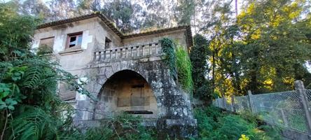 Casa de piedra pra reformar photo 0