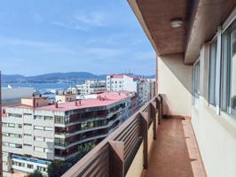 Piso en Conde de Torrecedeira photo 0