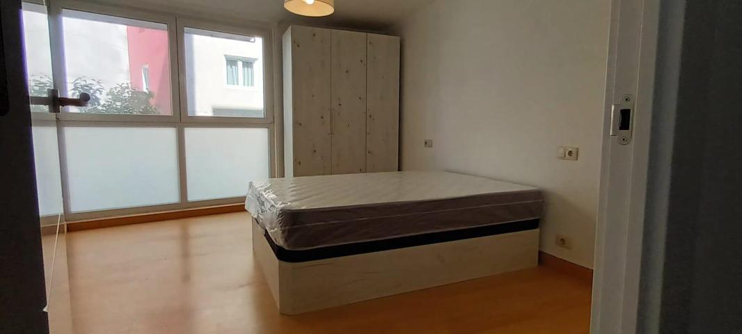 Piso 2 habitaciones en Tomás Alonso photo 0