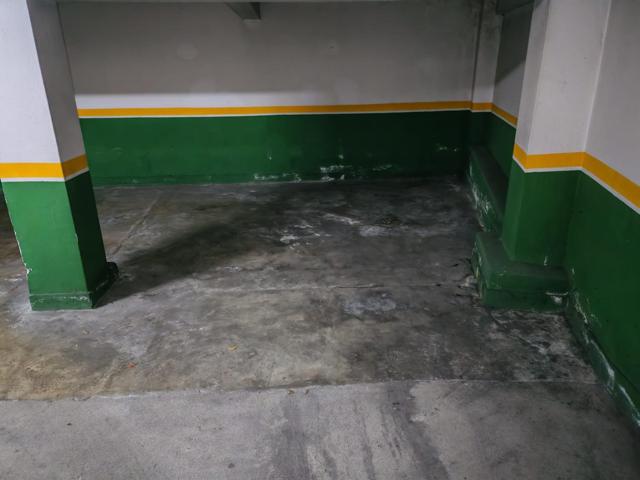 Plaza de garaje en alquiler coche pequeño photo 0