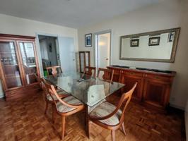 Piso 4 dormitorios Pi y Margall photo 0