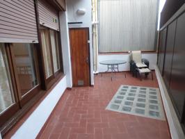 OPORTUNIDAD EN ZONA UNIVERSITARIA DE MANRESA - PISO DE 4 HABITACIONES CON TERRAZA Y ASCENSOR photo 0