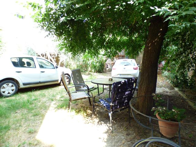 OPORTUNIDAD ÚNICA DE INVERSIÓN -DOS EDIFICIOS EN VENTA EN ZONA DE ESCODINES DE MANRESA photo 0