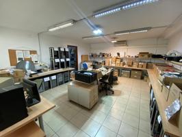 NAVE INDUSTRIAL DE OFICINAS CON ESTILO Y DISEÑO. POL. ALAMEDA photo 0