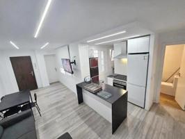 Piso reformado y luminoso en Mármoles, listo para entrar a vivir photo 0