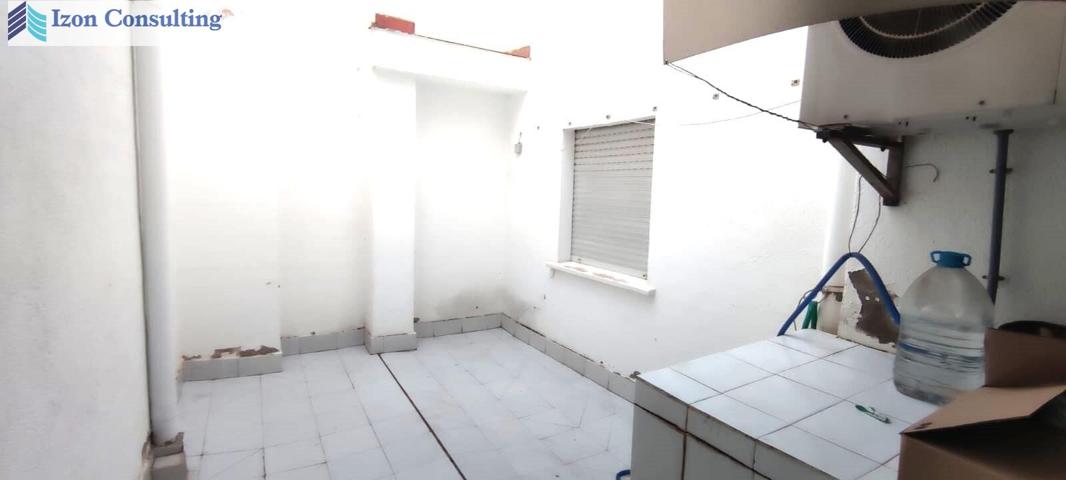 2 dormitorios, terraza, zona ayuntamiento photo 0