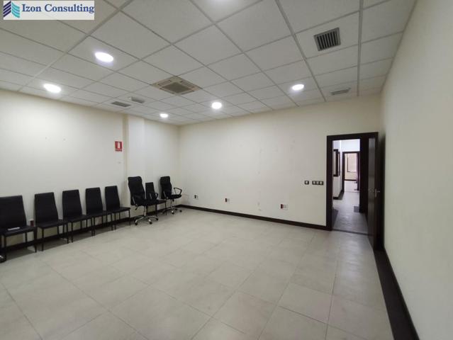 Oficina en Alquiler - Excelente Ubicación Cerca del Hospital General de Albacete photo 0
