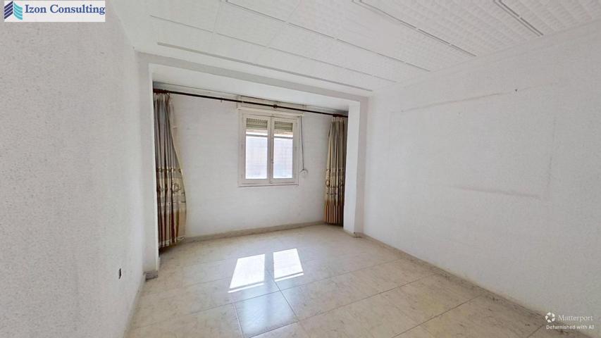 VIVIENDA DE TRES DORMITORIOS Y UN BAÑO EN ZONA FRANCISCANOS photo 0