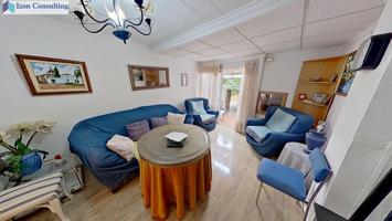 CASA CON PATIO EN TARAZONA photo 0