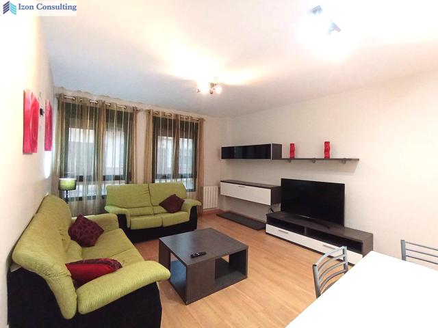 Tu primer hogar: apartamento de 2 dormitorios con garaje y trastero photo 0