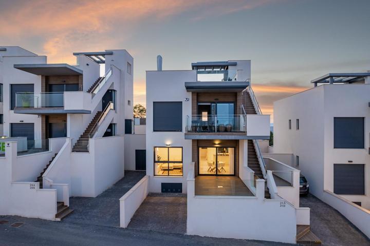 BUNGALOW EN SAN MIGUEL DE SALINAS - TORREVIEJA photo 0