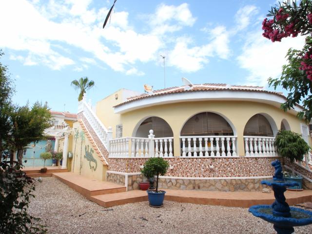 VILLA IN DOÑA PEPA - CIUDAD QUESADA - ROJALES photo 0