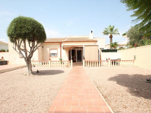 DETACHED VILLA IN SAN LUIS - TORREVIEJA photo 0