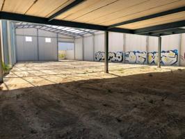 Nave industrial con gran parcela en Dolores photo 0