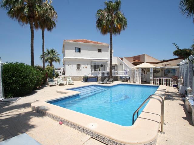 Chalet en La Siesta photo 0