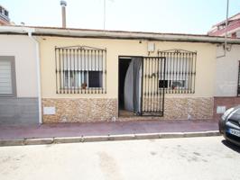 BUNGALOW CENTRO DE TORREVIEJA photo 0
