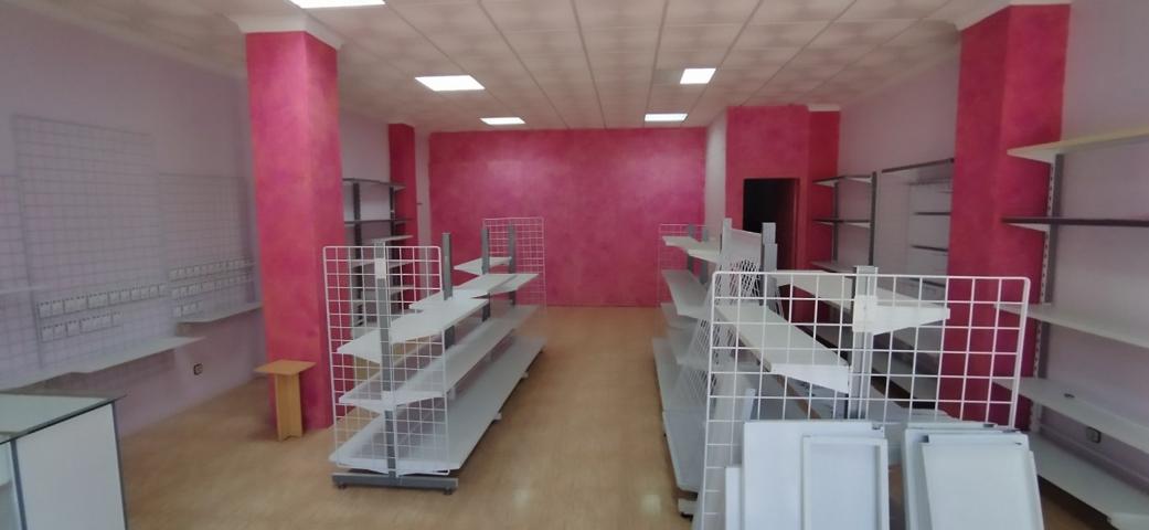 Oficina En venta en Barrio De La Alegría, Calasparra photo 0