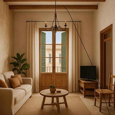 Se vende amplio piso de 121m2 en el corazón de la ciudad. photo 0